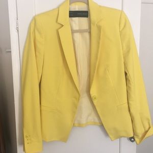 Yellow Zara blazer